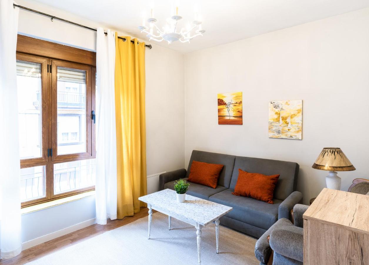 Housingleon - Apartamento Plaza Mayor Exterior photo